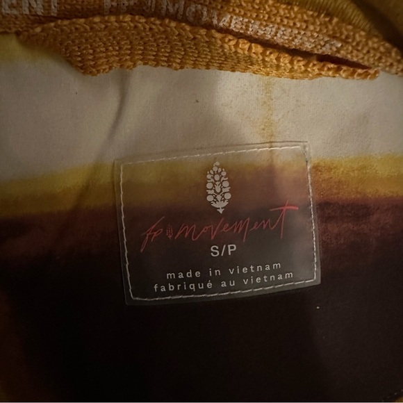 NWT FP Movement Singin' In The Rain Packable Jacket in Golden Shibori Small $198 - Picture 10 of 10